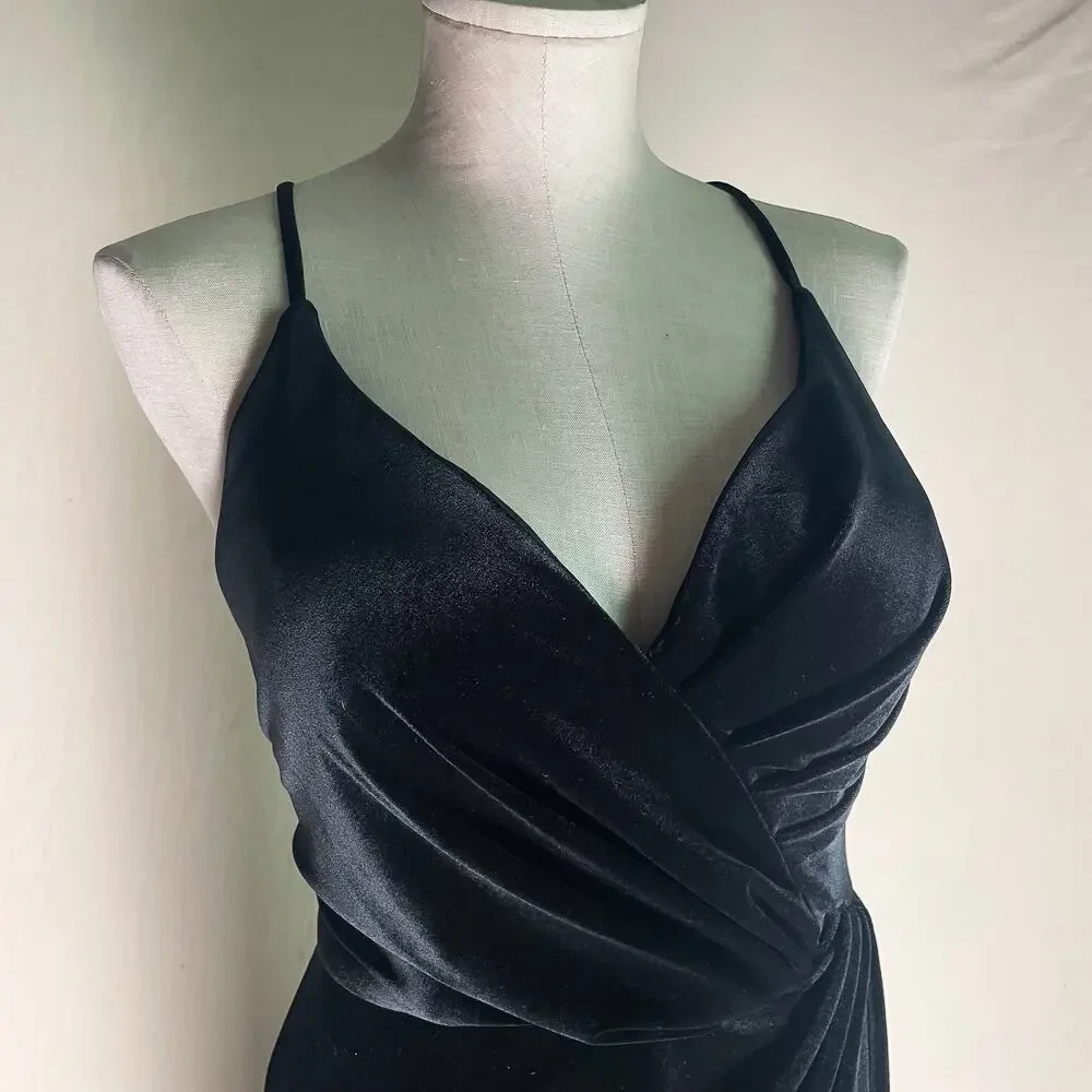 Ashley Lauren Black Style 1962 Velvet Prom Faux Wrap Dress. Size 12. EUC. - Picture 4 of 7